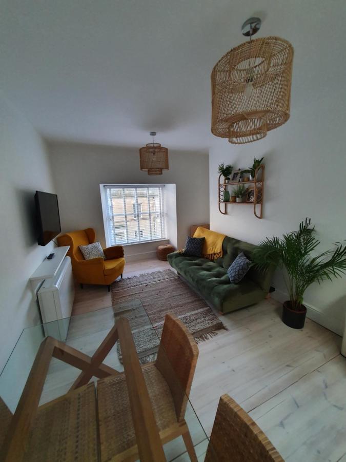 The Taylor Suite - Stunning 2-Ensuite Beds, Cathedral View Roof Garden Truro Extérieur photo