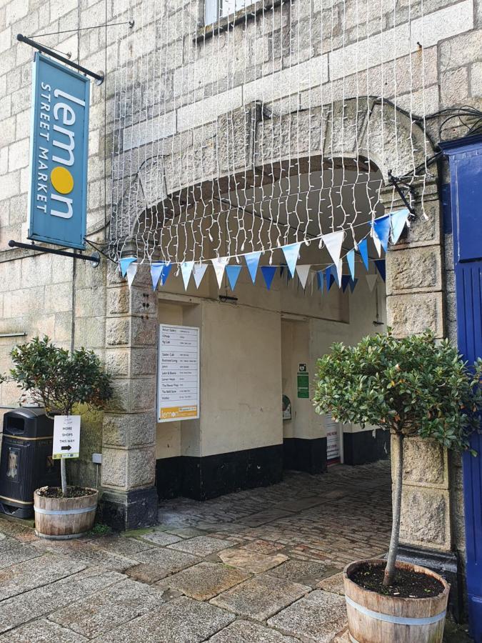 The Taylor Suite - Stunning 2-Ensuite Beds, Cathedral View Roof Garden Truro Extérieur photo